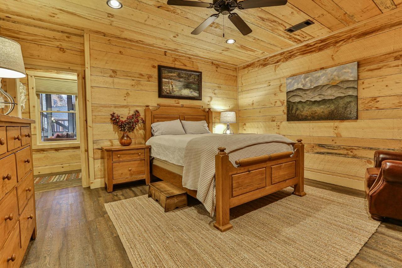 Villa Eagles Crest - Long Range Layered Mountain Views In Peaceful Neighborhood! Mineral Bluff Esterno foto