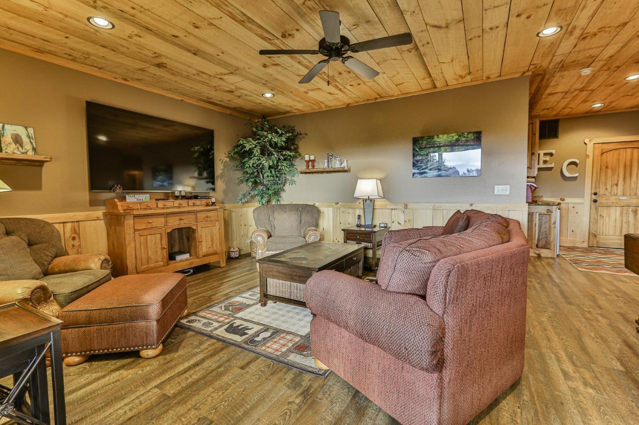 Villa Eagles Crest - Long Range Layered Mountain Views In Peaceful Neighborhood! Mineral Bluff Esterno foto
