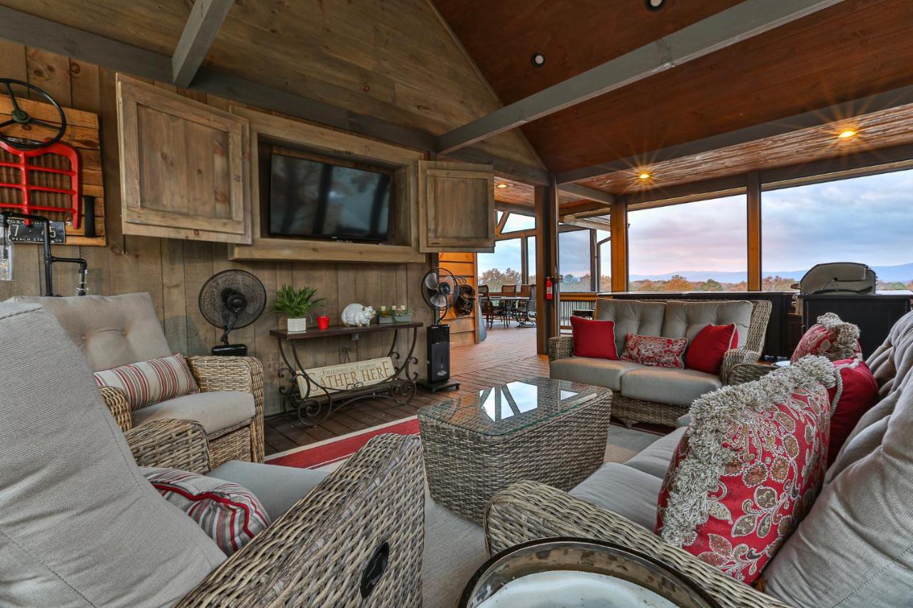 Villa Eagles Crest - Long Range Layered Mountain Views In Peaceful Neighborhood! Mineral Bluff Esterno foto